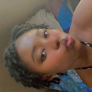 Meet your Posher, Anna alive